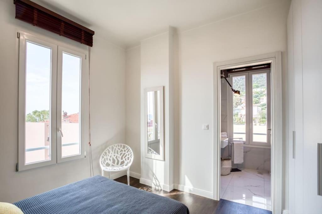 #24 Marie-Claire Suite Sea View/Balcony/Ac/5Min Port Villefranche-sur-Mer Eksteriør billede