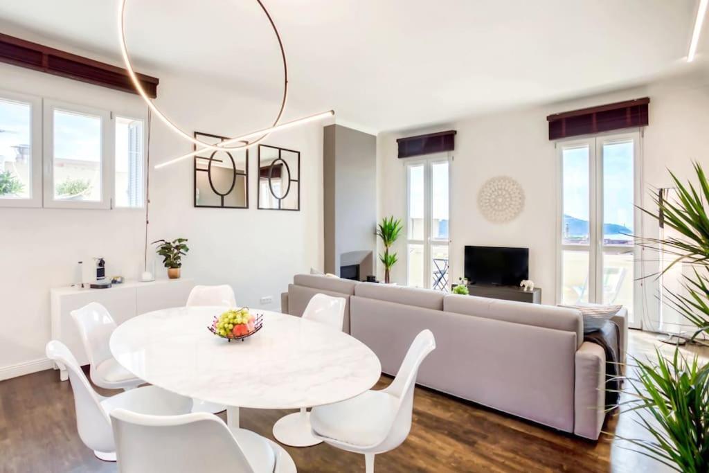 #24 Marie-Claire Suite Sea View/Balcony/Ac/5Min Port Villefranche-sur-Mer Eksteriør billede