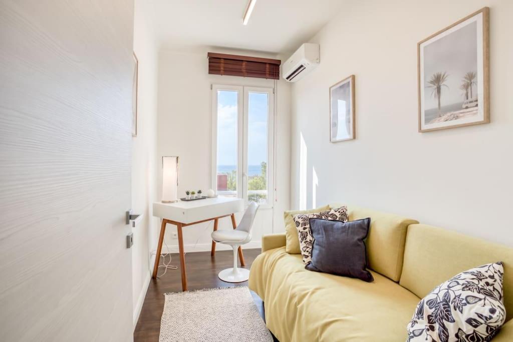 #24 Marie-Claire Suite Sea View/Balcony/Ac/5Min Port Villefranche-sur-Mer Eksteriør billede