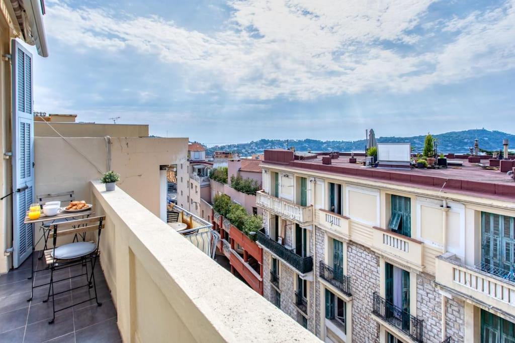 #24 Marie-Claire Suite Sea View/Balcony/Ac/5Min Port Villefranche-sur-Mer Eksteriør billede