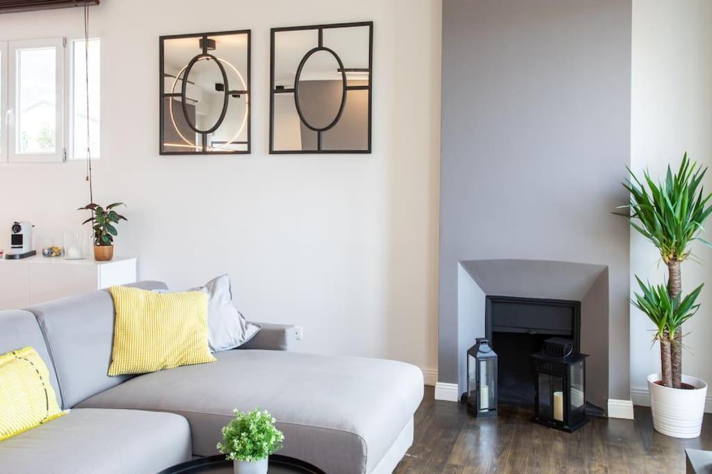 #24 Marie-Claire Suite Sea View/Balcony/Ac/5Min Port Villefranche-sur-Mer Eksteriør billede