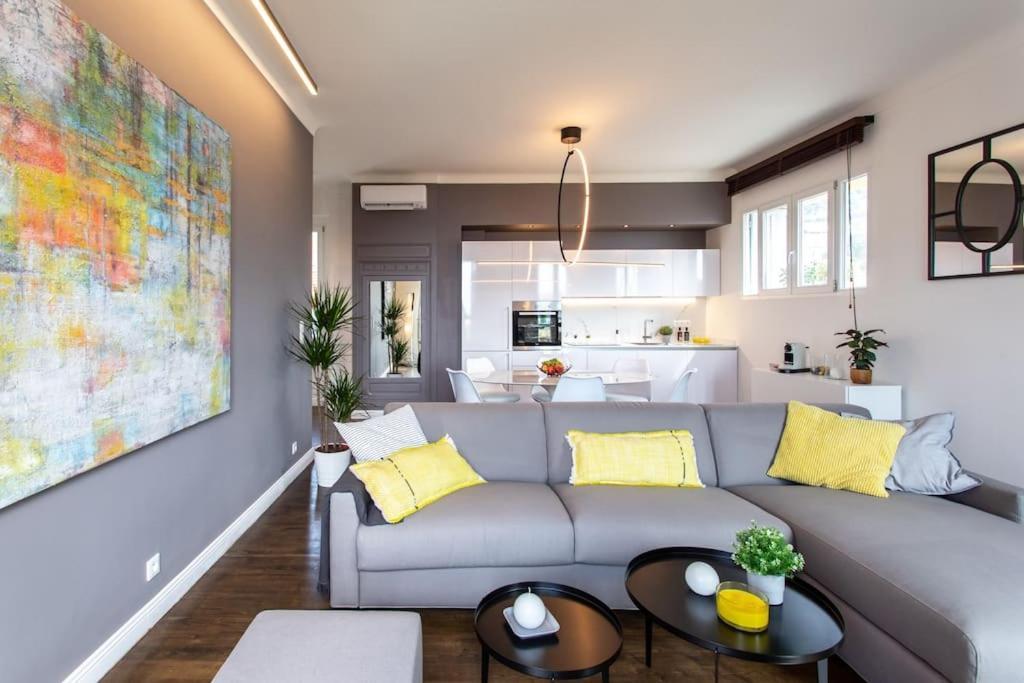 #24 Marie-Claire Suite Sea View/Balcony/Ac/5Min Port Villefranche-sur-Mer Eksteriør billede